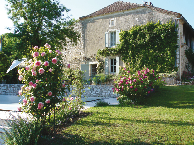 Traditional_home_France-small